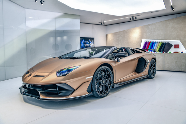 06 - 超级豪华跑车的至高典范Aventador SVJ敞篷版.jpg