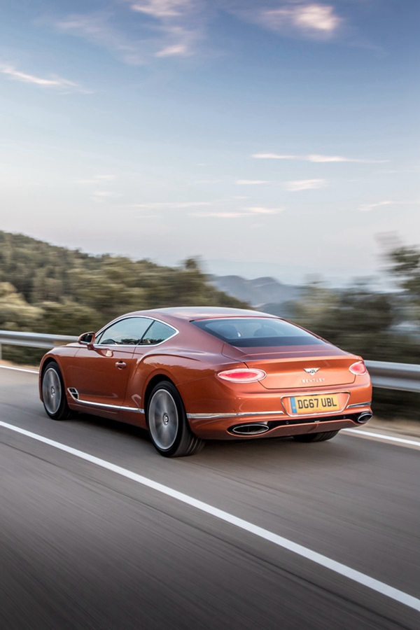 宾利汽车凭借全新车型实现2019年销量增长 (4).jpg