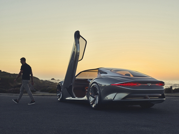 宾利汽车斩获多项大奖 (3).jpg