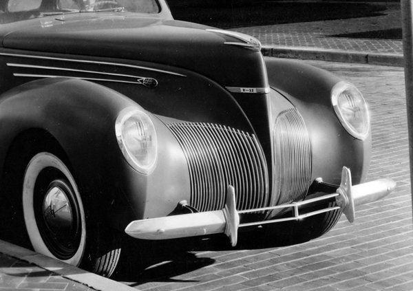 2. 1939年林肯Zephyr.jpg