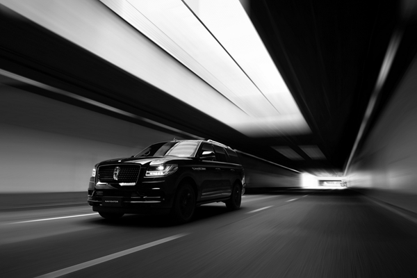 13. 全新林肯领航员Navigator MONO限量版.jpg