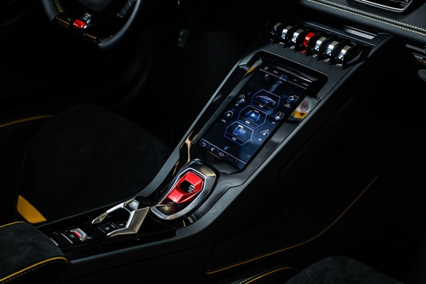 09 - 全新兰博基尼Huracán EVO后驱版.jpg