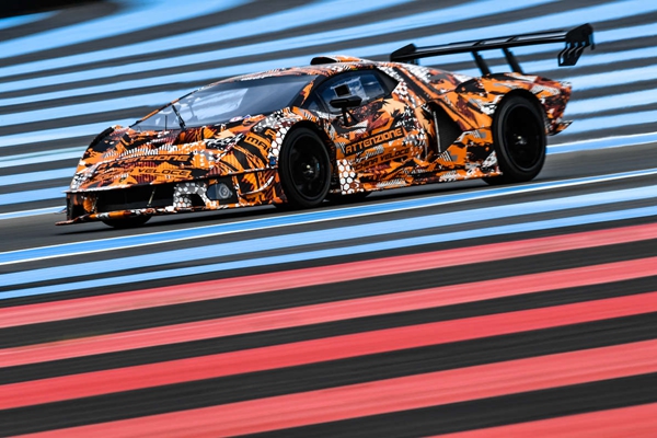 06 - 兰博基尼SCV12:Squadra Corse赛事运动部门全新顶级跑车即将登临赛道.jpg