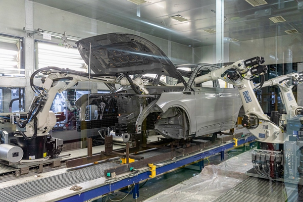 04. 机械封胶车身定位精度小于0.5mm.jpg