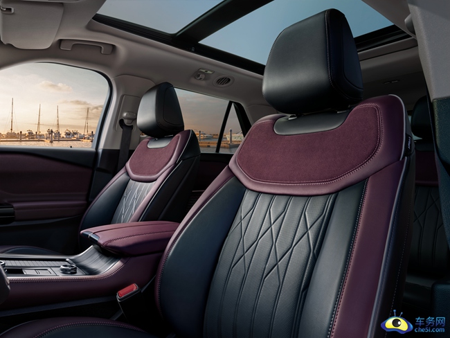 福特探险者-游艇-内饰座椅.jpg